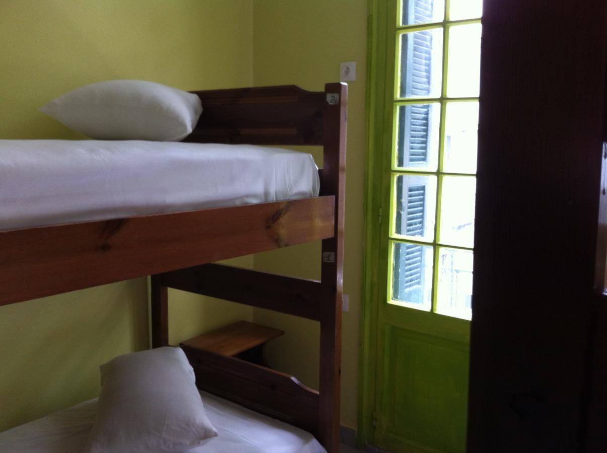 Zeus Hostel Athene Buitenkant foto