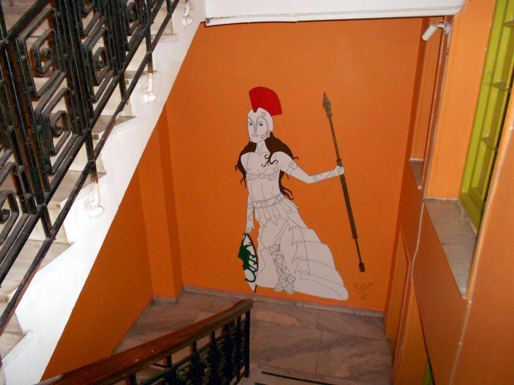 Zeus Hostel Athene Buitenkant foto